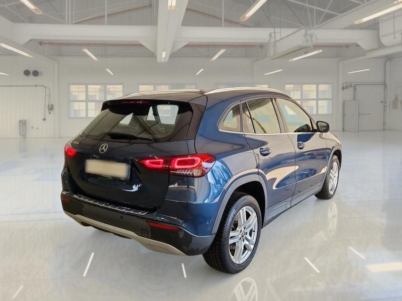 MERCEDES-BENZ GLA 200 D AUTOMATIC SPORT CROSSOVER