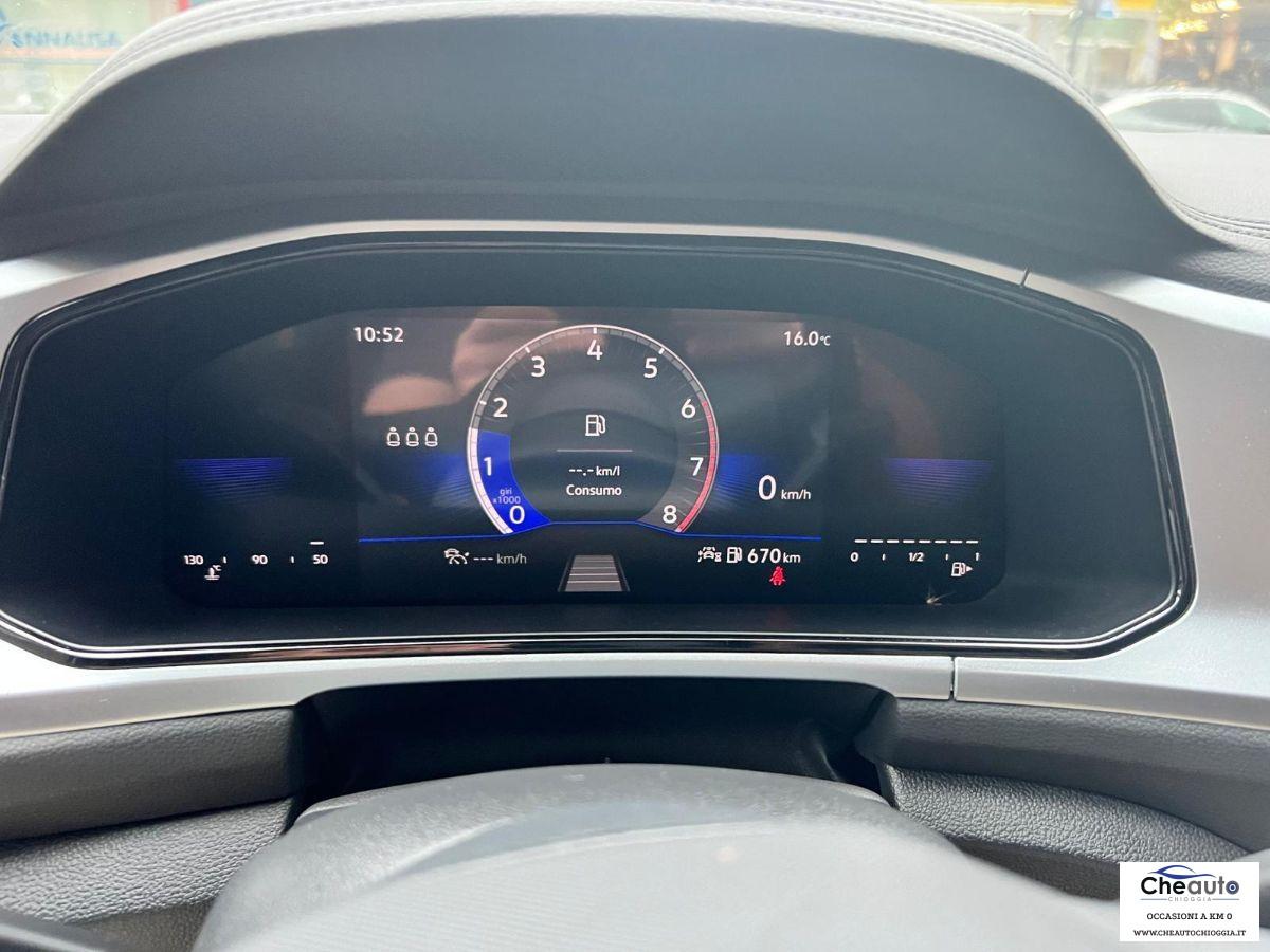 VOLKSWAGEN - T-Roc - 1.0 TSI Life