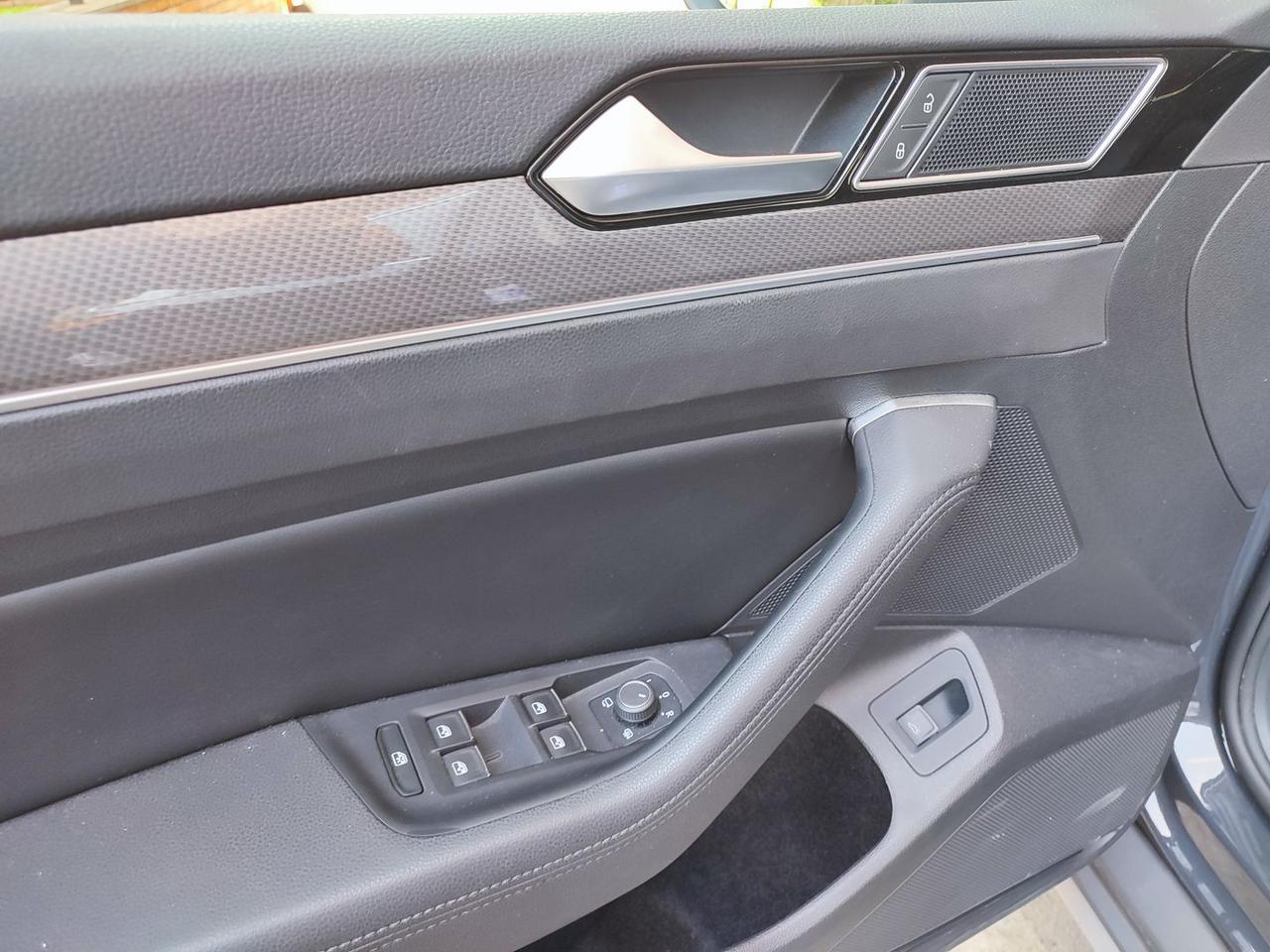 Volkswagen Passat Alltrack Highline 2.0 TD #50480