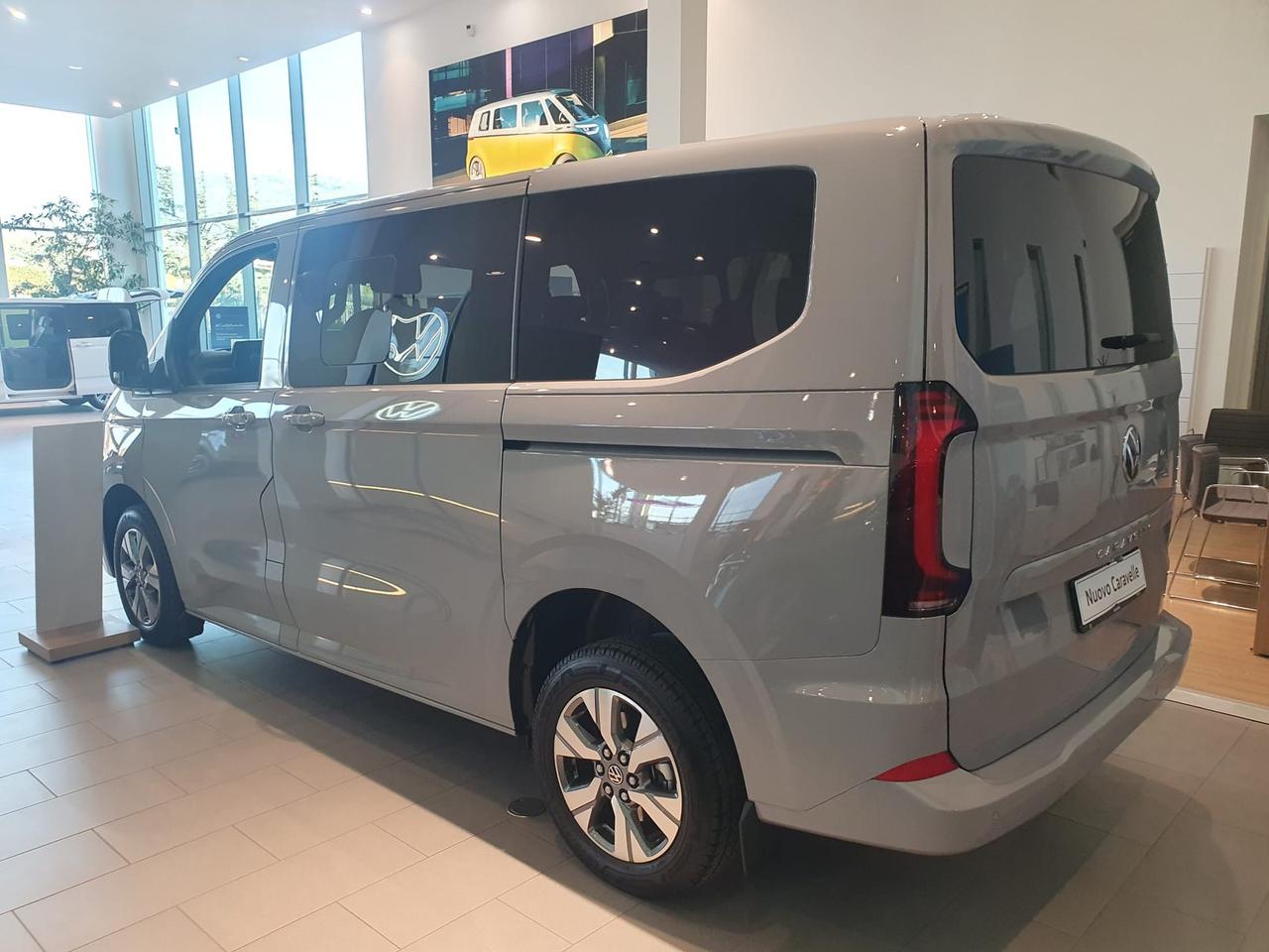 Volkswagen T7 Caravelle t7 2.0 tdi 150cv life l1 auto