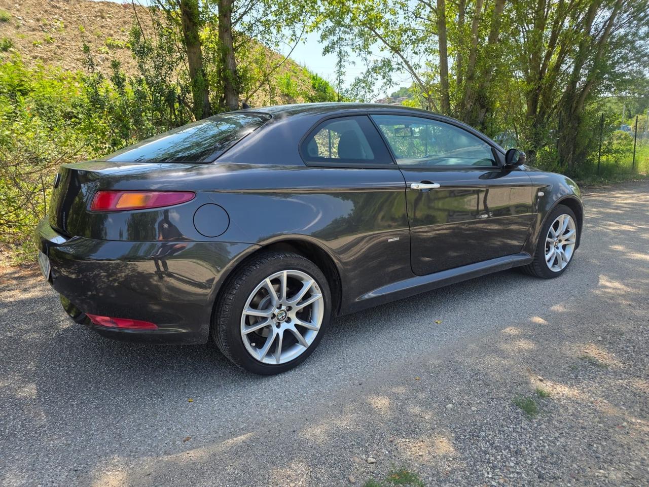 Alfa Romeo GT 1.9 MJT 16V Luxury