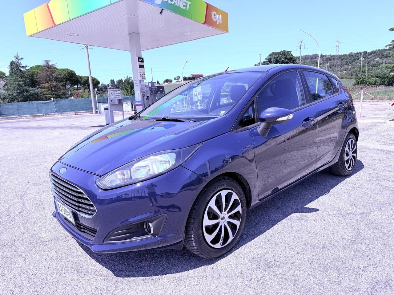 Ford Fiesta 1.4 5 porte Bz.- GPL Ok neopatentati