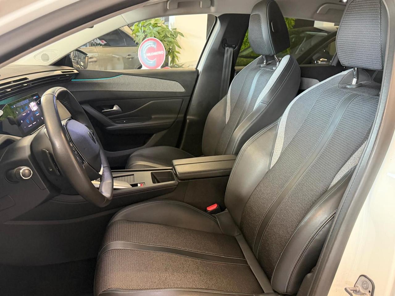 PEUGEOT 308 S.W. ALLURE 1.5 EAT8 130CV PELLE NAVI CAM ANNO 2023