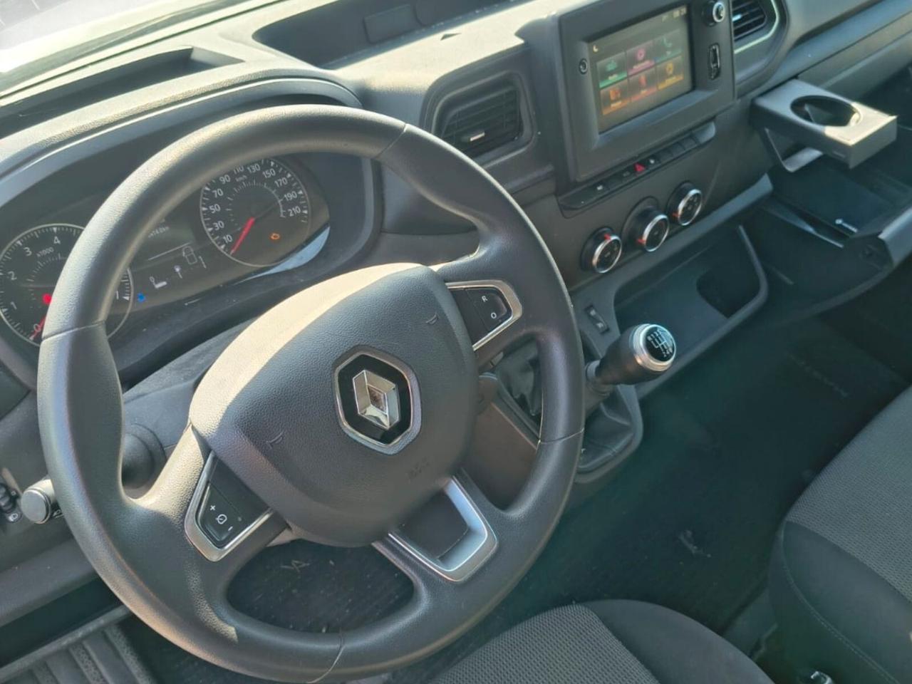 Renault Master T33 2.3 dci 135cv L2H2 Ice Plus