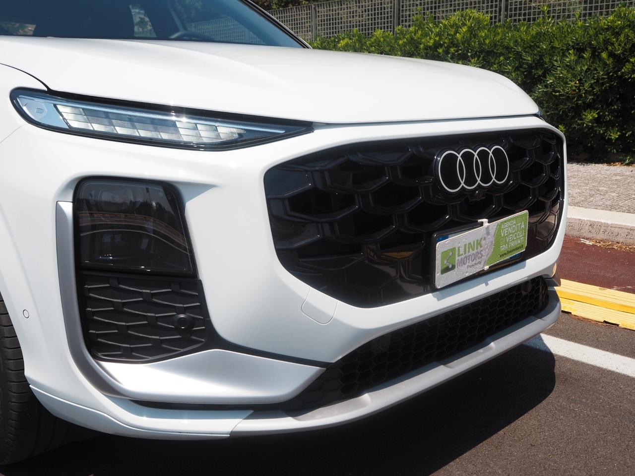 Audi Q3 TFSI 110 kW mHEV S tronic Line edition