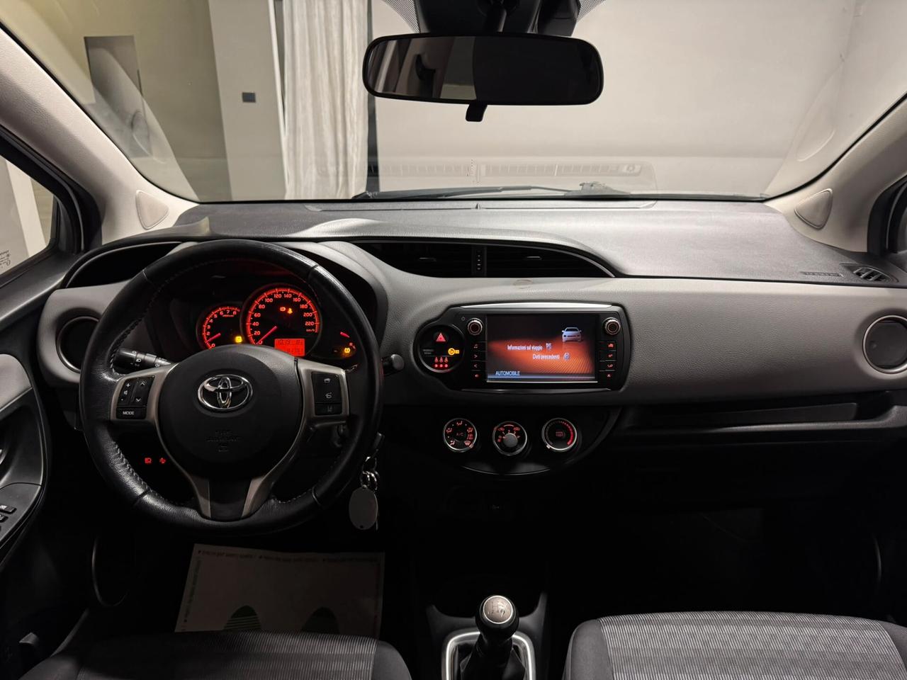 Toyota Yaris 1.0 5 porte Lounge