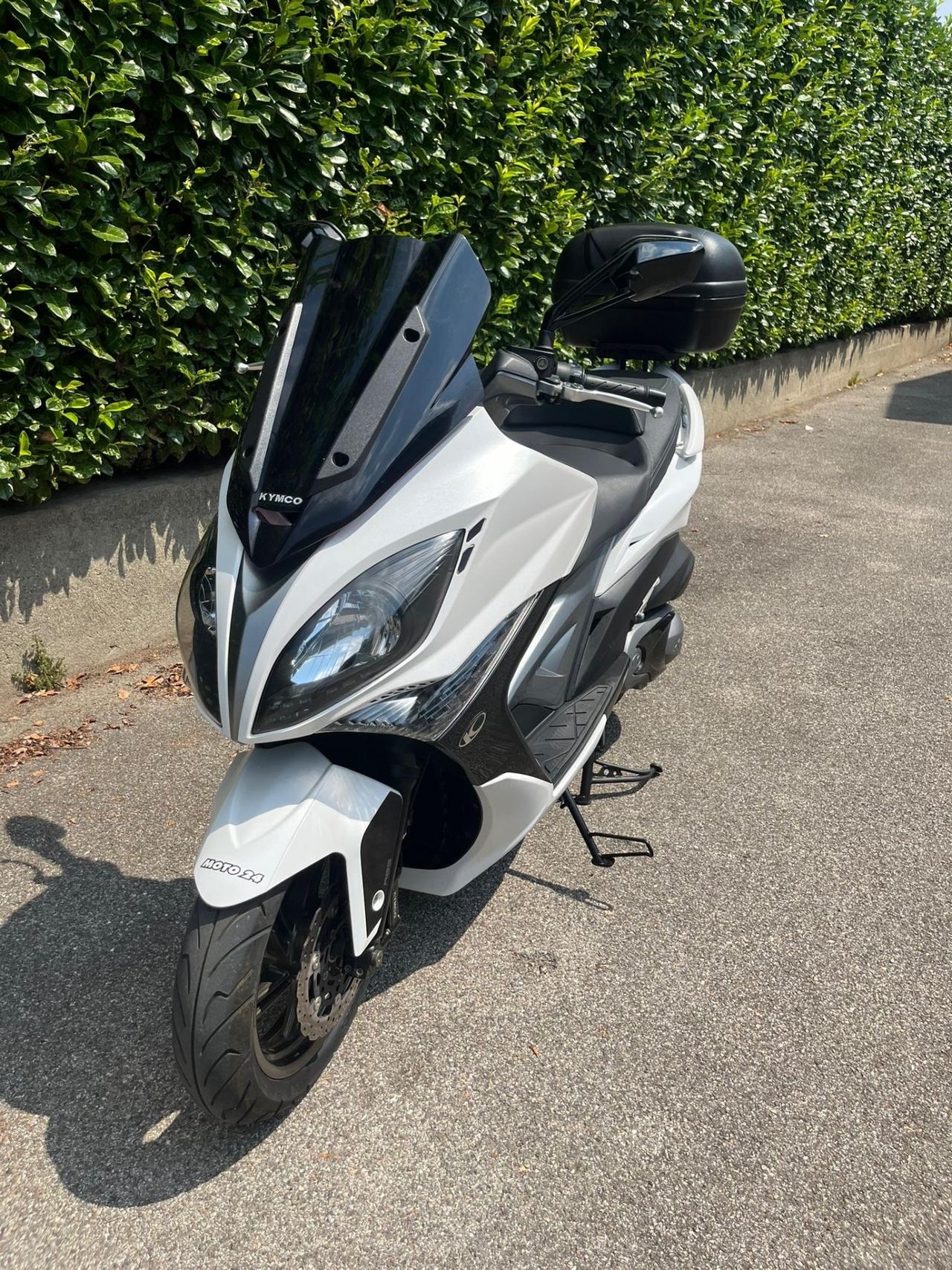 Kymco Downtown 400i