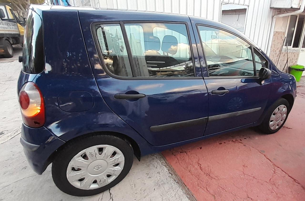 Renault Modus 1.2 16V Dynamique