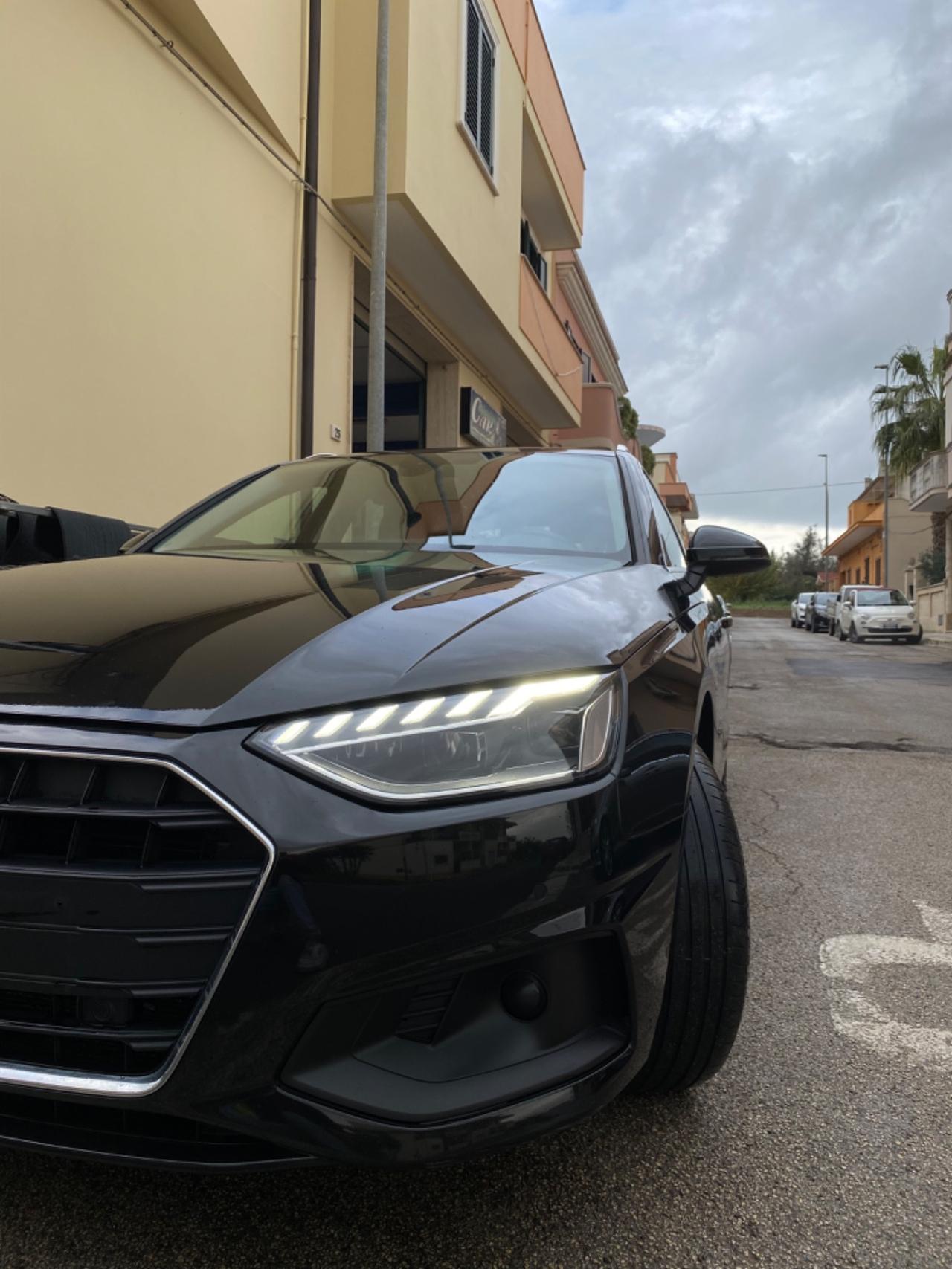 Audi A4 30 TDI/136 CV S tronic S line edition