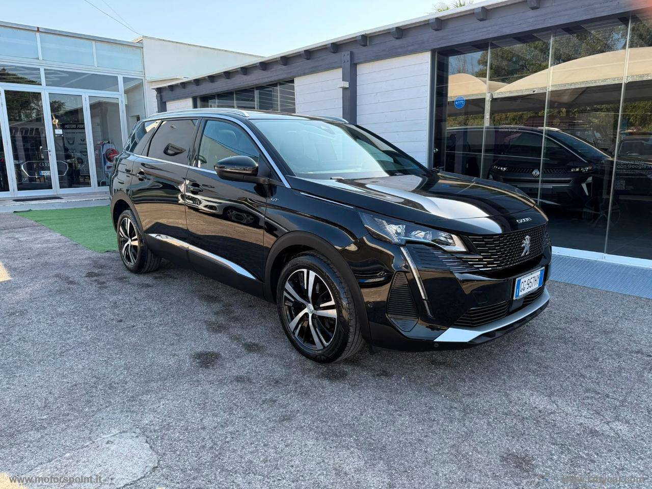 PEUGEOT 5008 BlueHDi 130 S&S GT Line