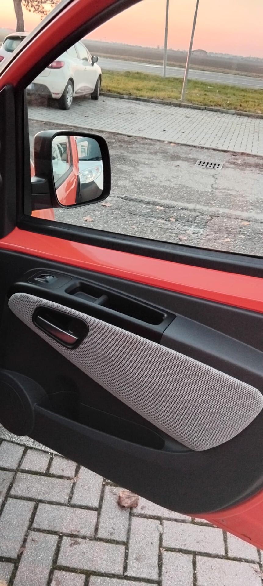 Fiat Qubo 1.3 MJT 75 CV Dynamic