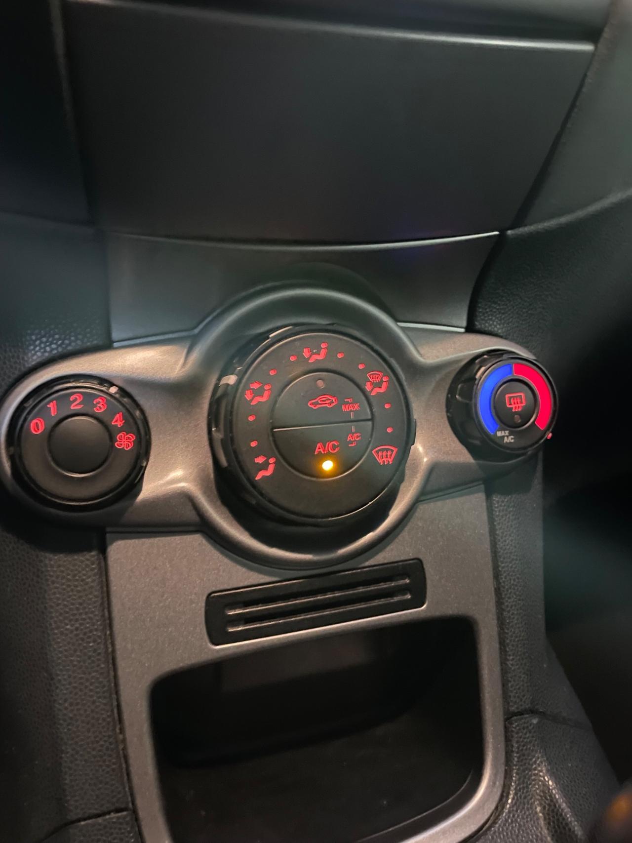 Ford Fiesta 1.2 Neopatentati Euro 5