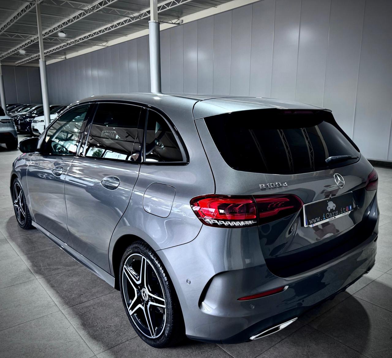 Mercedes-Benz B 180 116CV Premium AMG