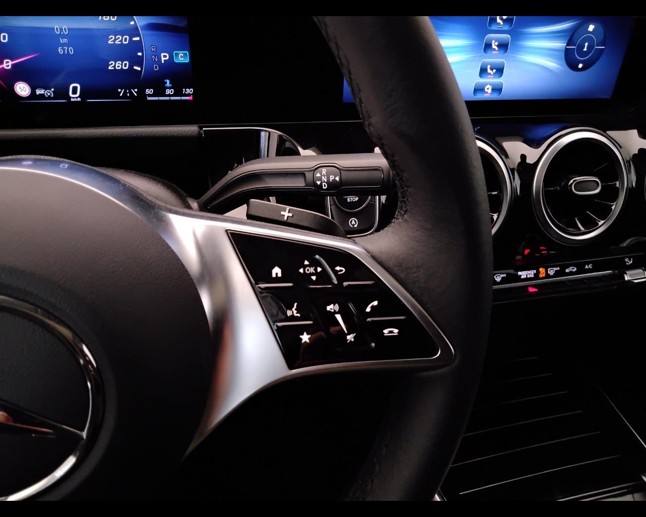 Mercedes-Benz GLA-H247 2023 - GLA 200 d Progressive Advanced auto