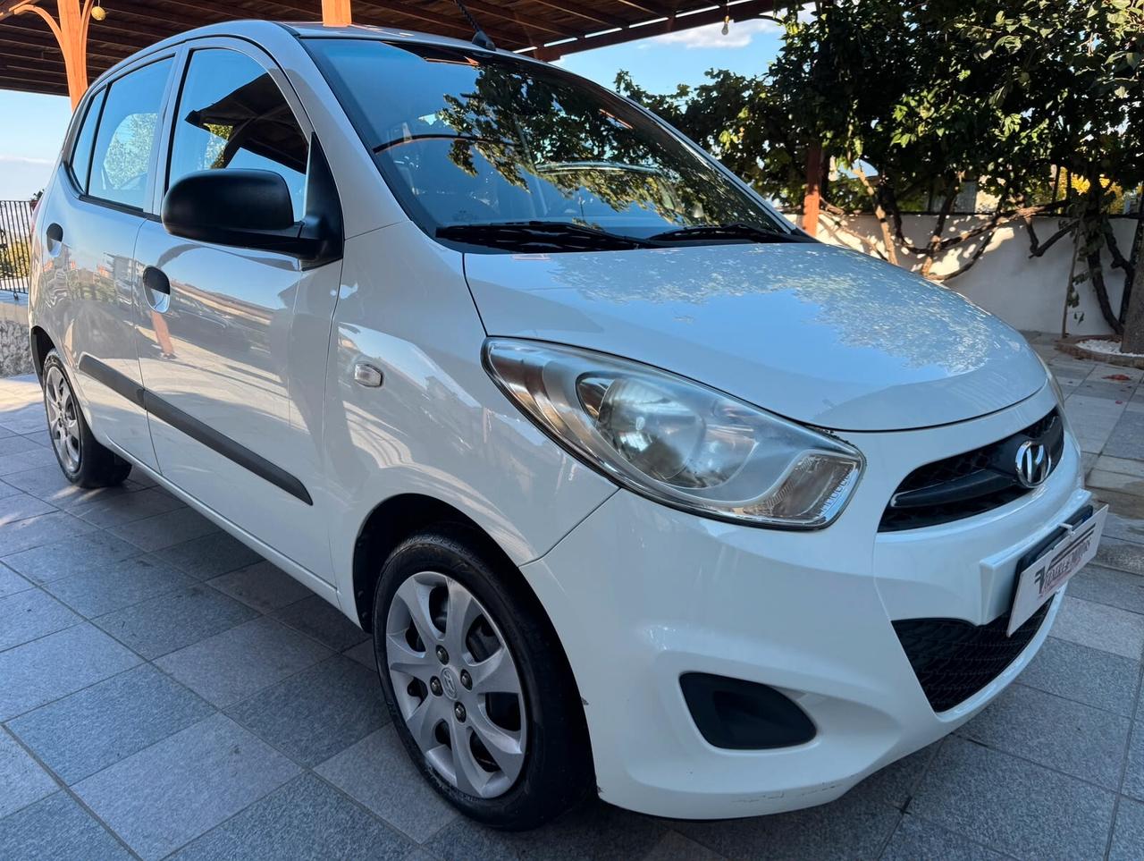 Hyundai i10 1.1 12V BlueDrive GPL Sound Edition