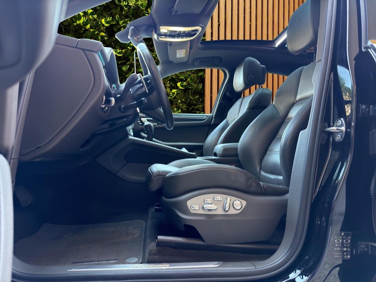 Porsche Macan 2.0 EXTRA FULL!