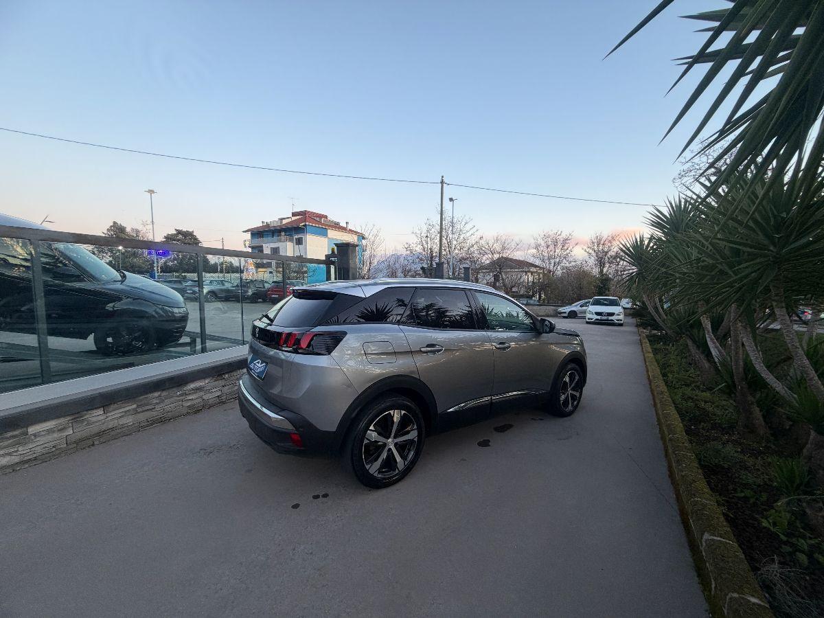 PEUGEOT - 3008 - BlueHDi 120 EAT6 S&S Allure