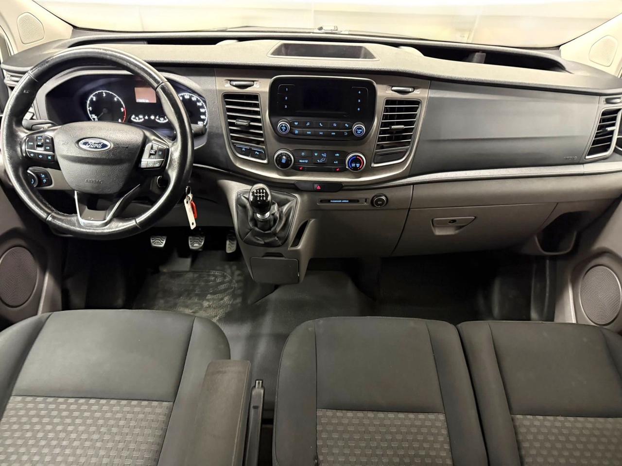 Ford Transit Custom 2.0 TDCi 130 PC Combi 9 POSTI