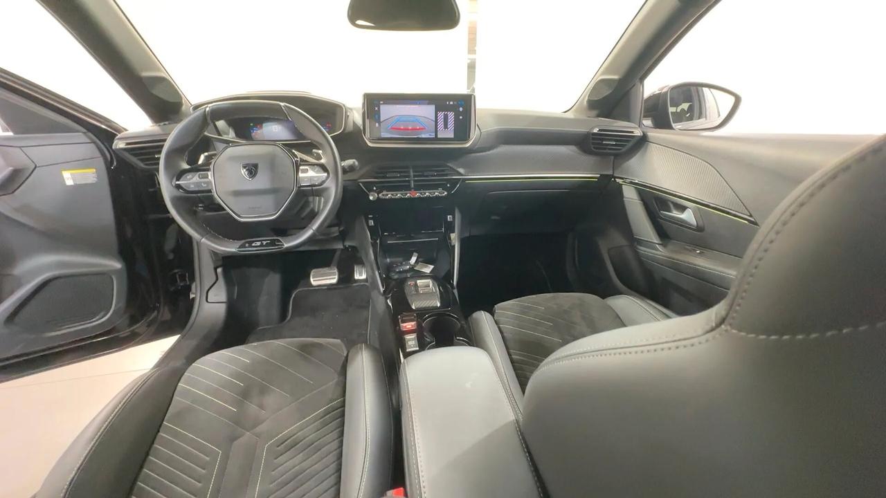 Peugeot 208 GT Hybrid 145cv e-DCS6 AUTOMATICO