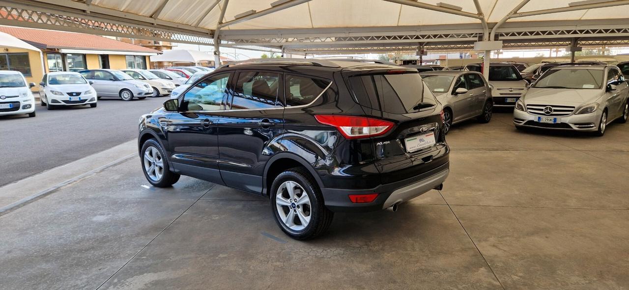 Ford Kuga 2.0 TDCi 120cv 2WD Titanium