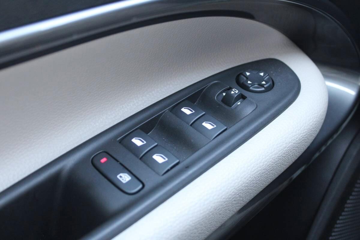 Fiat 600 1.2 hybrid La Prima 110cv AUTOMATICA