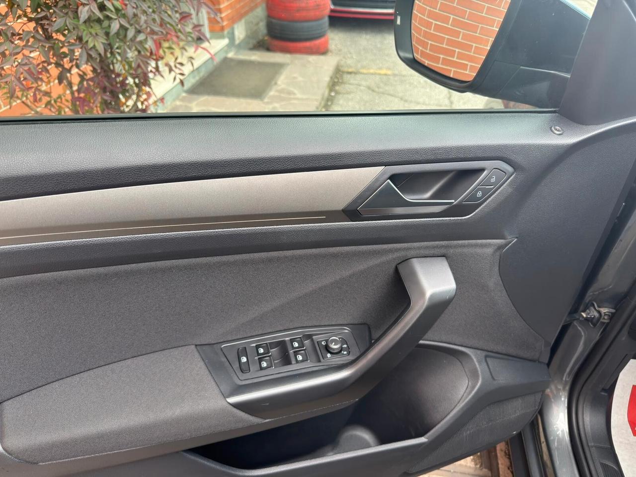 Volkswagen T-Roc 1.0 TSI 110CV Style BlueMotion Technology