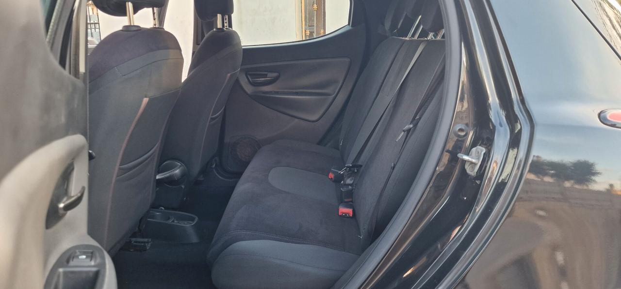 Lancia Ypsilon 1.3 MJT 16V 95 CV 5 porte S&S Platinum