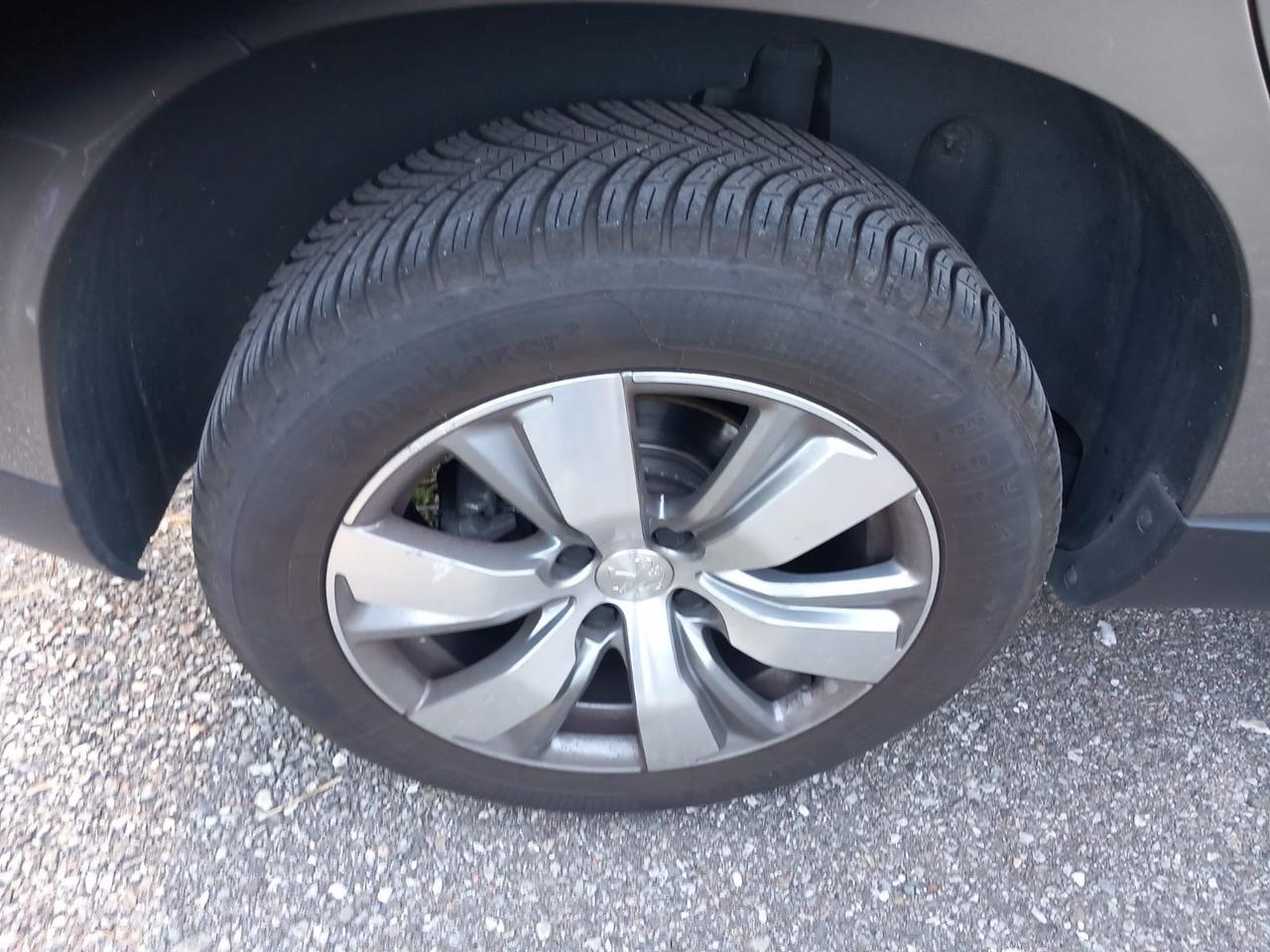 Peugeot 2008 PureTech 82 Allure