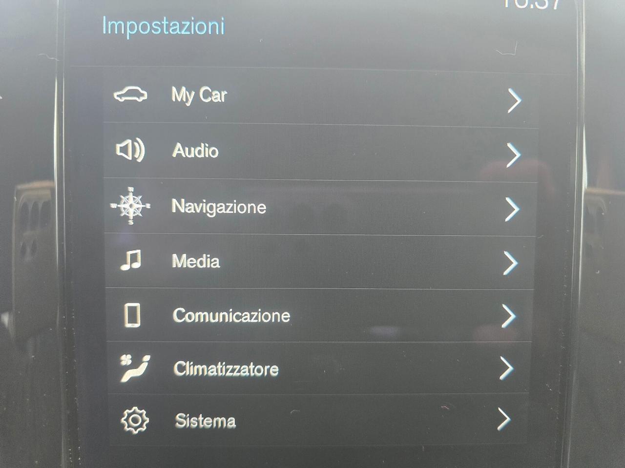 Volvo XC 60 XC60 B4 (d) AWD Geartronic Momentum