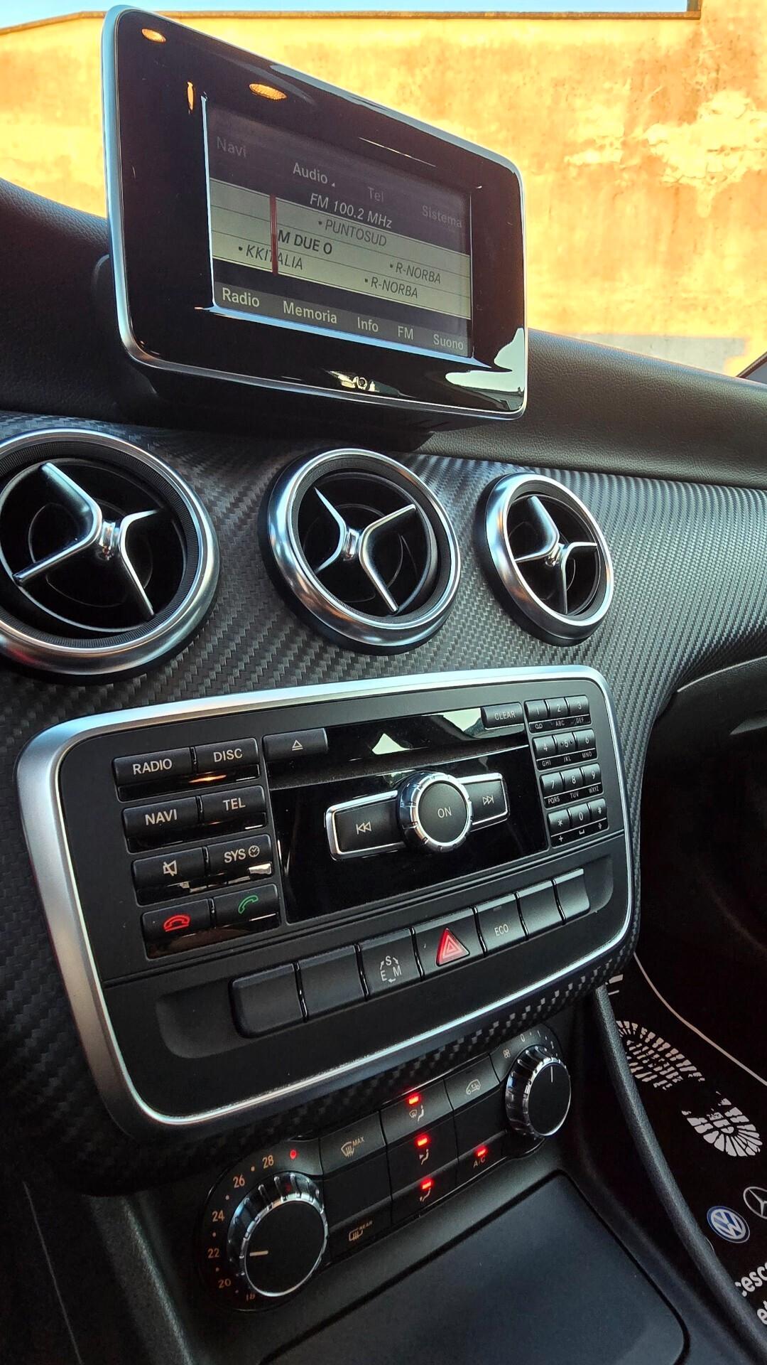Mercedes-benz A 180 A 180 CDI Automatic Premium AMG