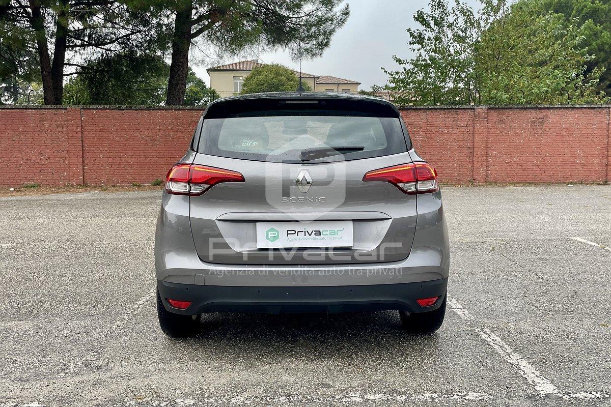 RENAULT Scénic TCe 140 CV EDC FAP Sport Edition2