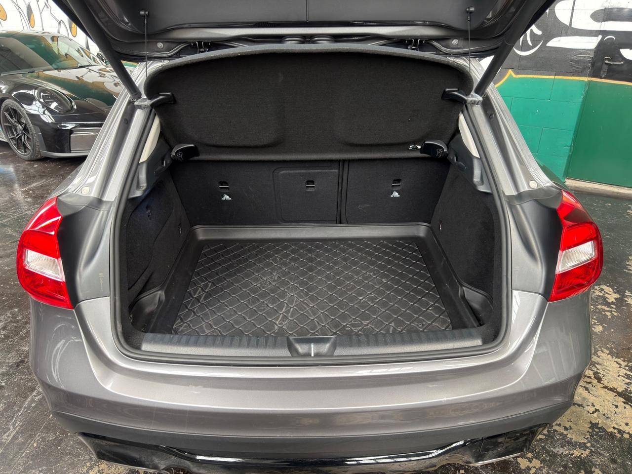 Mercedes-benz GLA 200 d Automatic Business