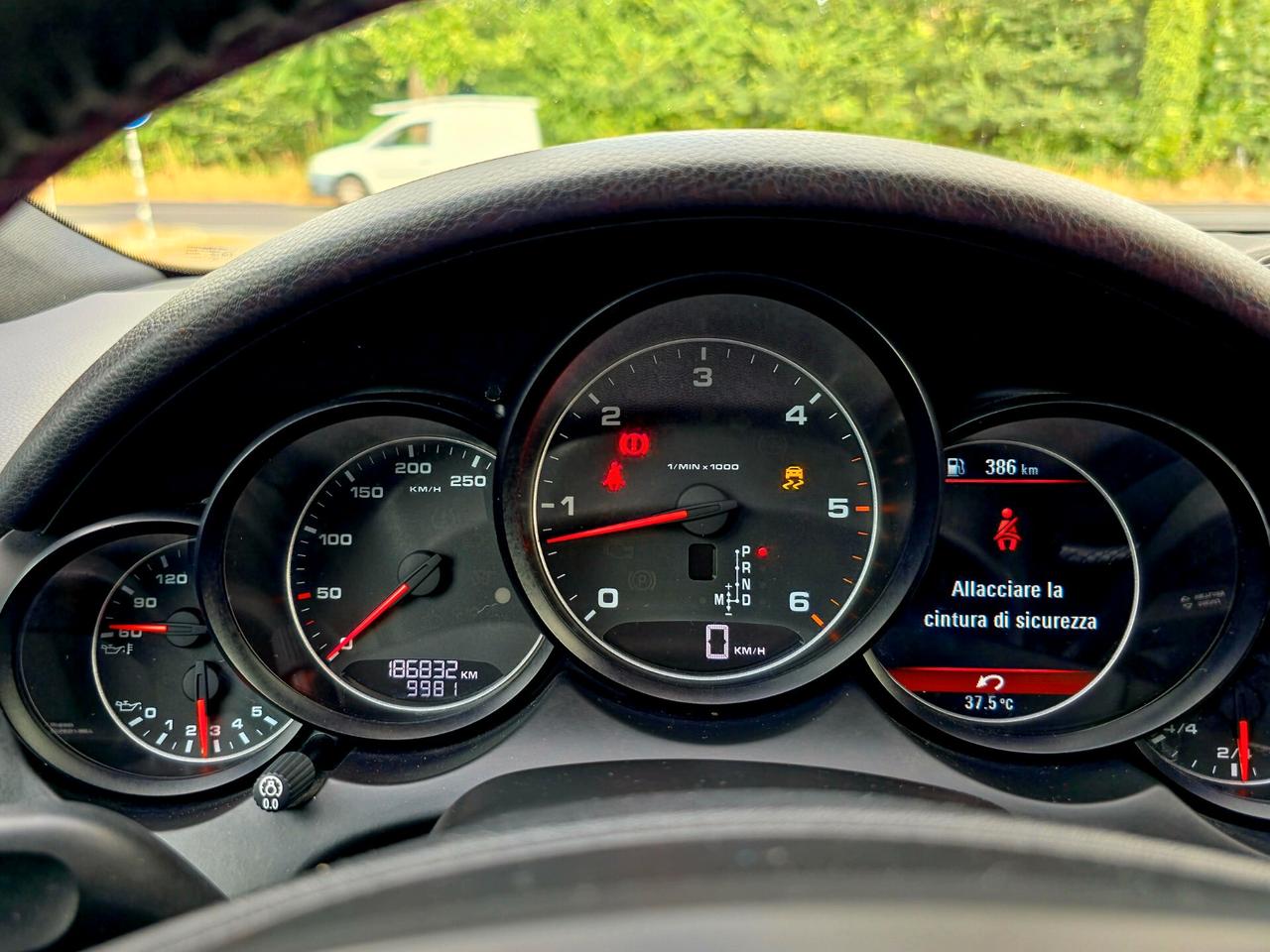 Porsche Cayenne 3.0 Diesel 2012-E5B Automatico V6