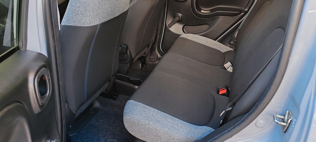 Fiat Panda 1.0 FireFly S&S Hybrid Sport