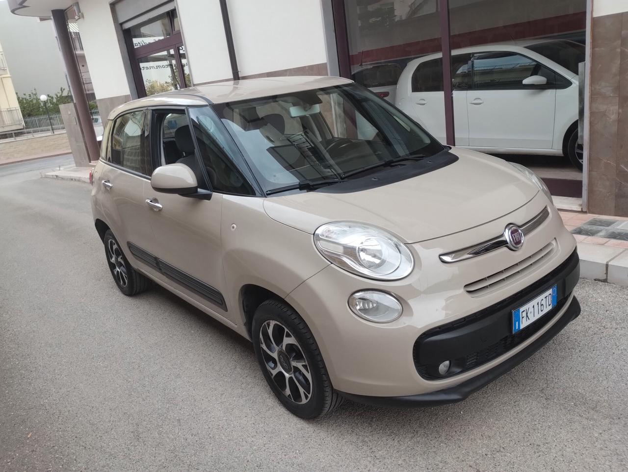 Fiat 500L 0.9 TwinAir Turbo Natural Power Pop Star
