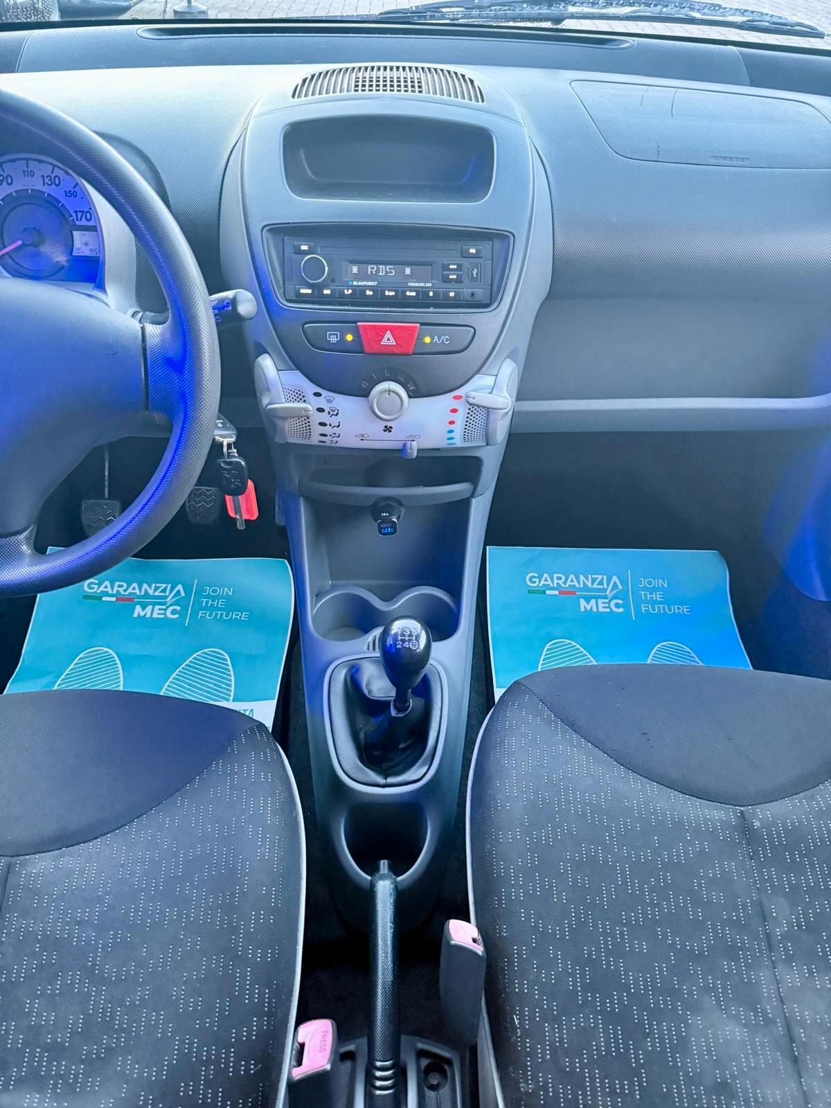 Peugeot 107 1.0 68CV 5p. Allure (Sweet Years)