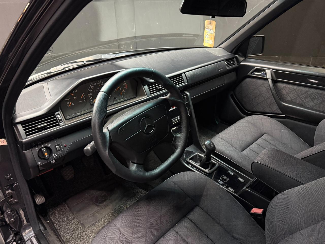 Mercedes-benz E 200 ALLESTIMENTO AMG