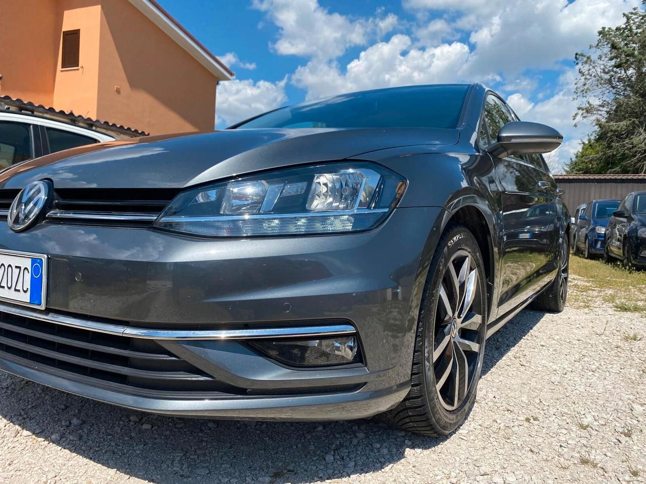Volkswagen Golf 1.6 TDI 115CV DSG ok neop.
