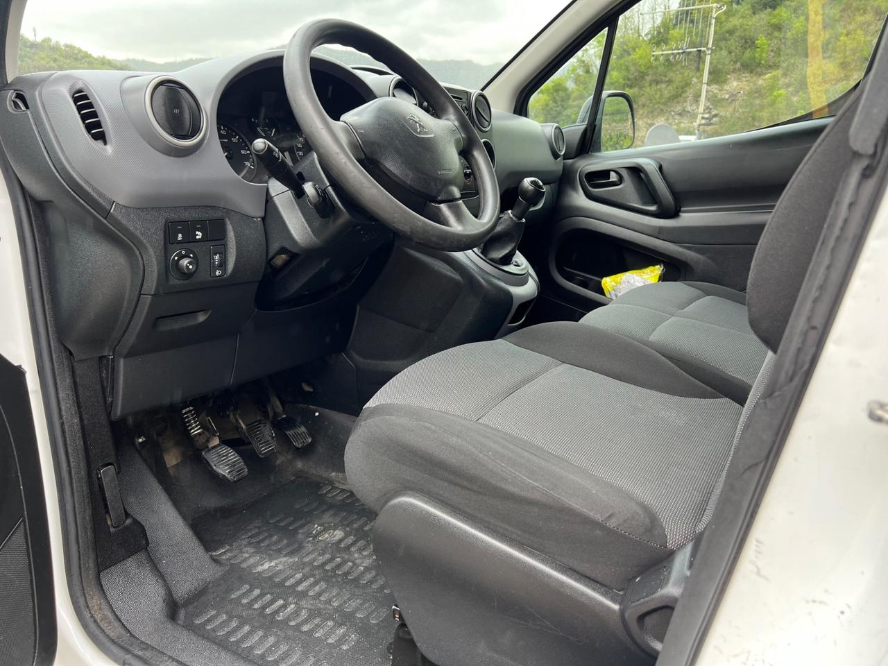 Peugeot Partner BlueHDi 100cv Furgone