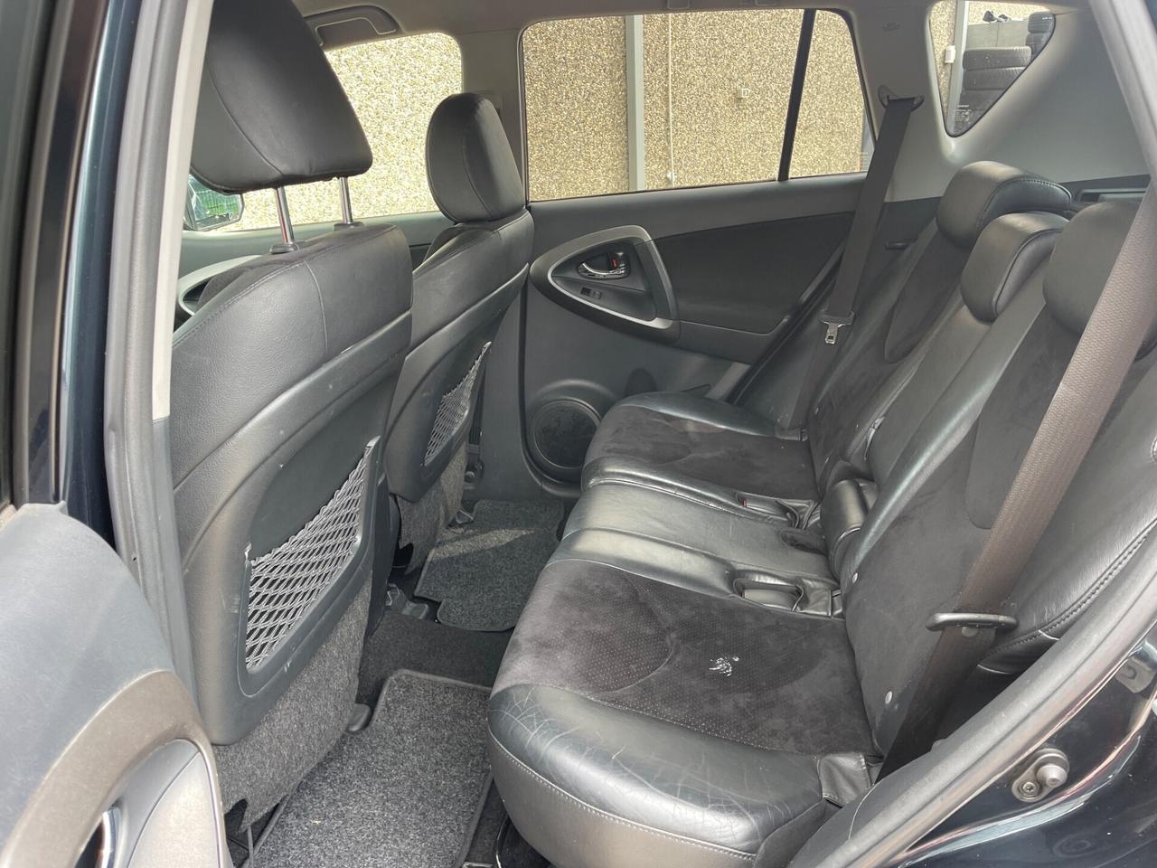 TOYOTA RAV4 CROSSOVER 2.2 D-Cat 150CV AUTOMATICO 4X4