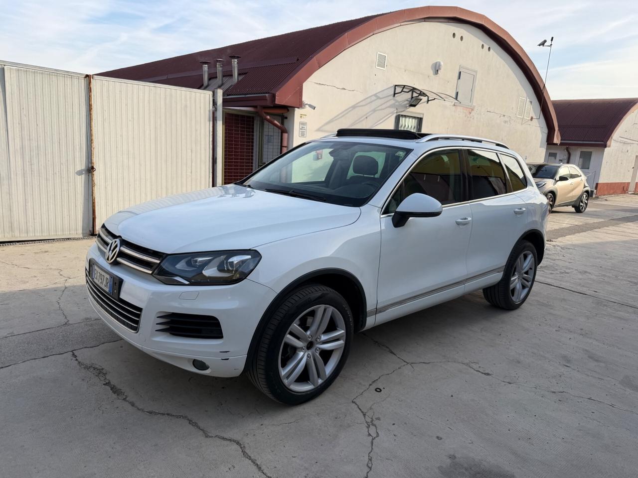 Volkswagen Touareg 3.0 TDI Tetto Gancio T.-2014