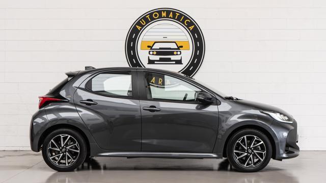 TOYOTA Yaris 1.5 Hybrid IVA ESPOSTA NEOPATENTATI