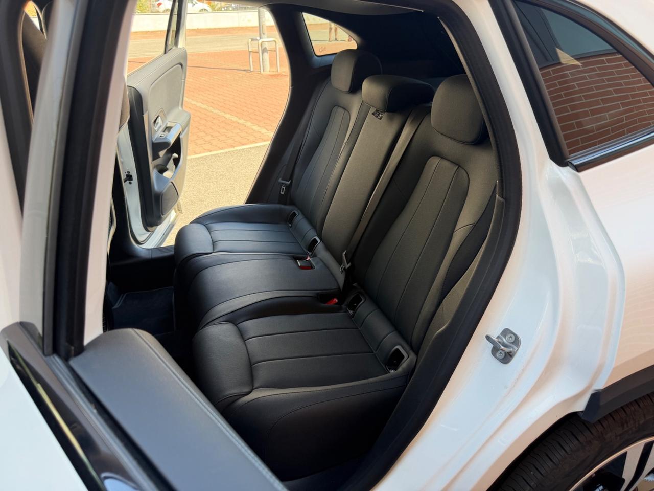 Mercedes-benz GLA 200 180 Automatic Progressive Advanced