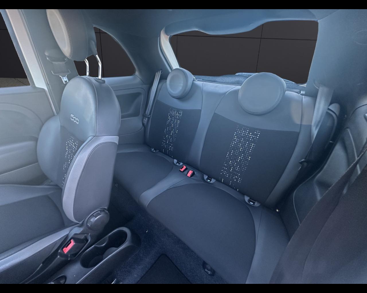 FIAT 500 (2015-2024) - 500 1.0 Hybrid Sport