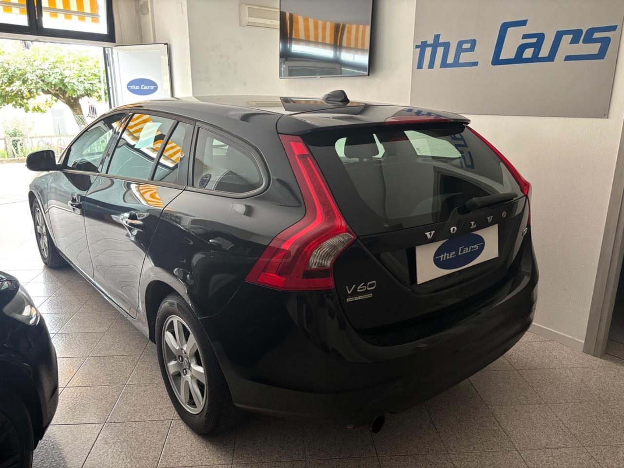 Volvo V60 D2 1.6 Kinetic N1