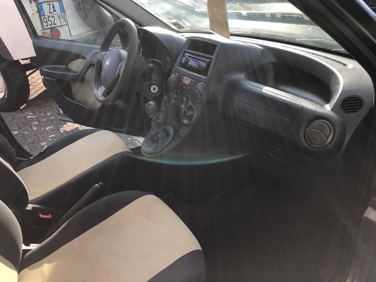 Fiat Panda 1.2 Dynamic UNICO PROPRIETARIO GARANZIA EUROPEA CONFORMGEST 12 M ESI RINNOVABILE FINO A 36 MESI!!!