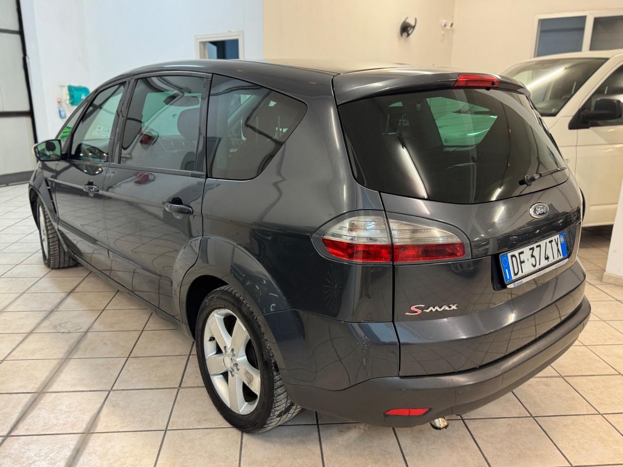 Ford S-Max 2.0 TDCi 140CV 7 Posti Titanium