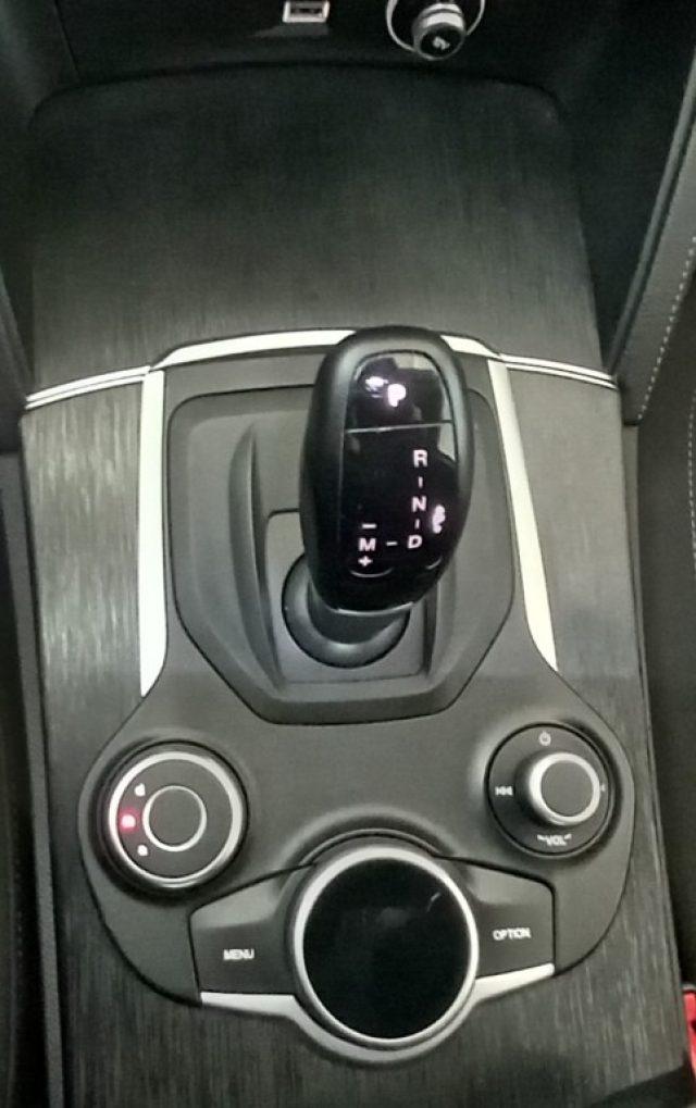 ALFA ROMEO Stelvio 2.2 Turbodiesel 190 CV AT8 Q4 Business