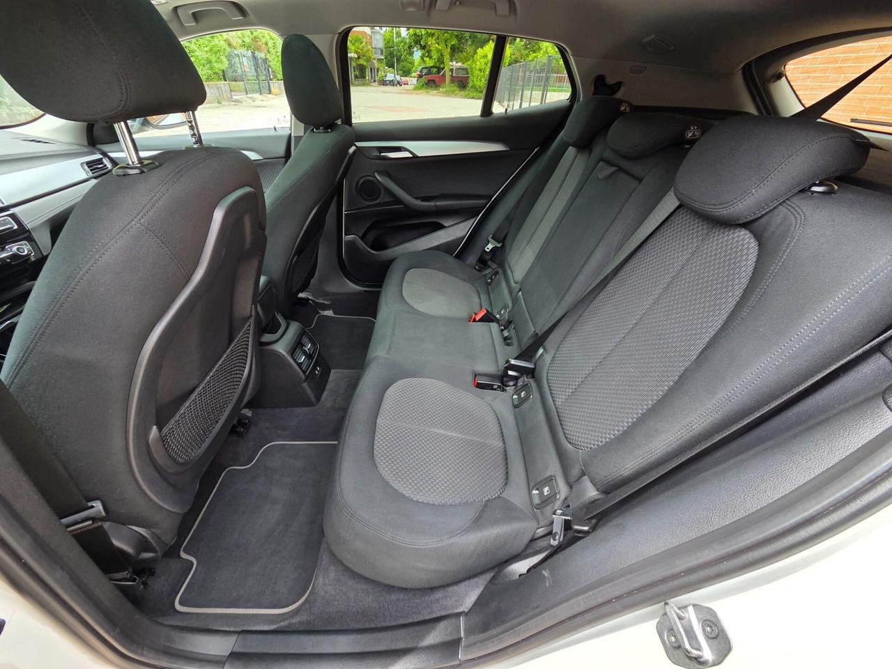 Bmw X2 sDrive18i 140cv auto
