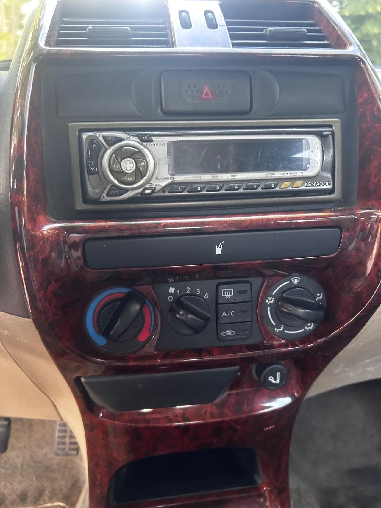 Nissan Terrano II 2.7 Tdi 5 porte Luxury